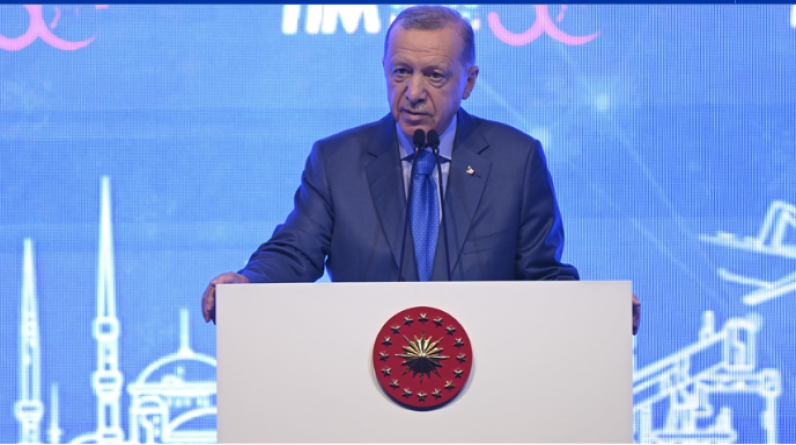 الرئيس أردوغان يدعو الأتراك للمشاركة في تجمع فلسطين الكبير بمطار أتاتورك
